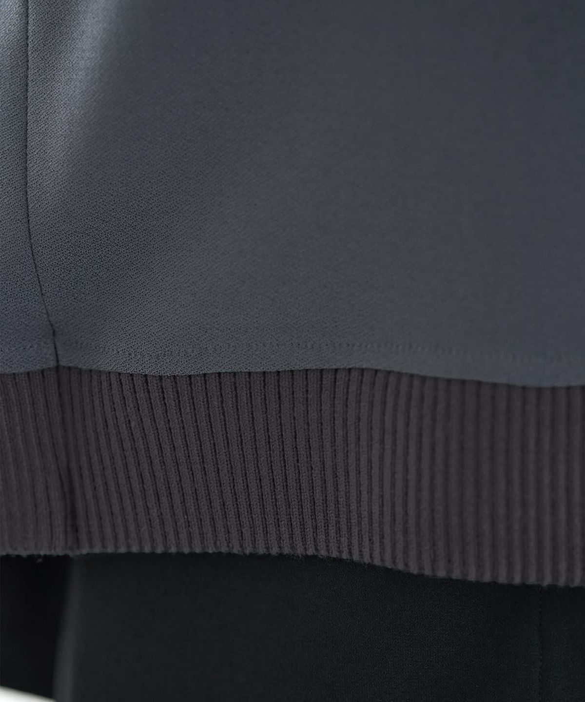 着用イメージ 166cm グレー