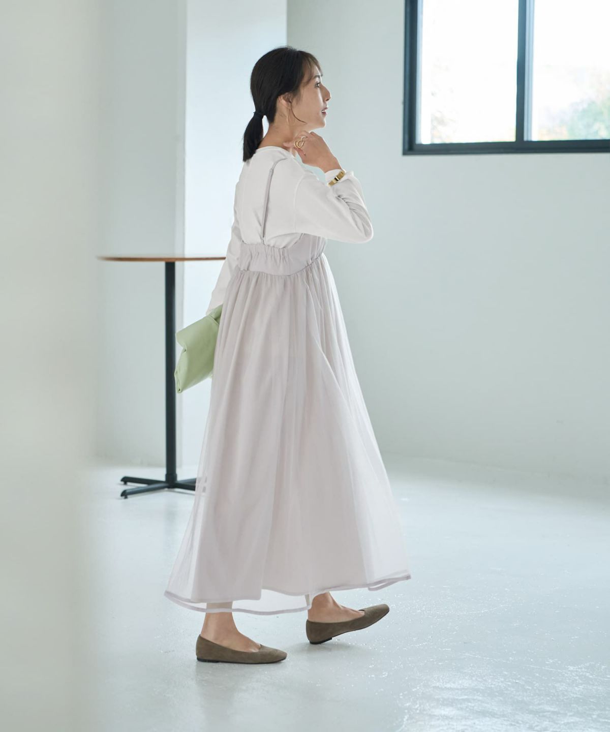 着用イメージ 167cm ライトグレー