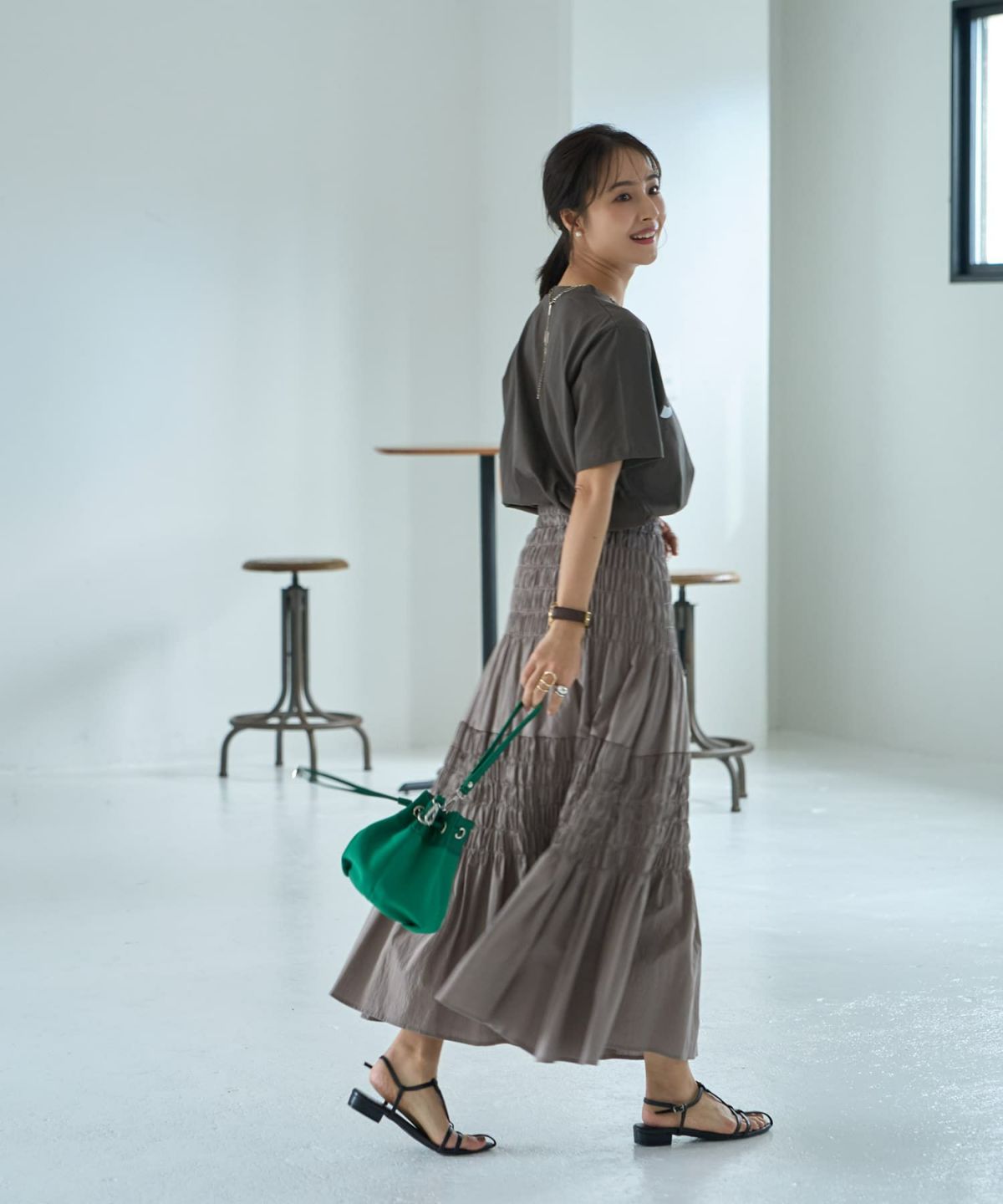 着用イメージ 167cm ストーン