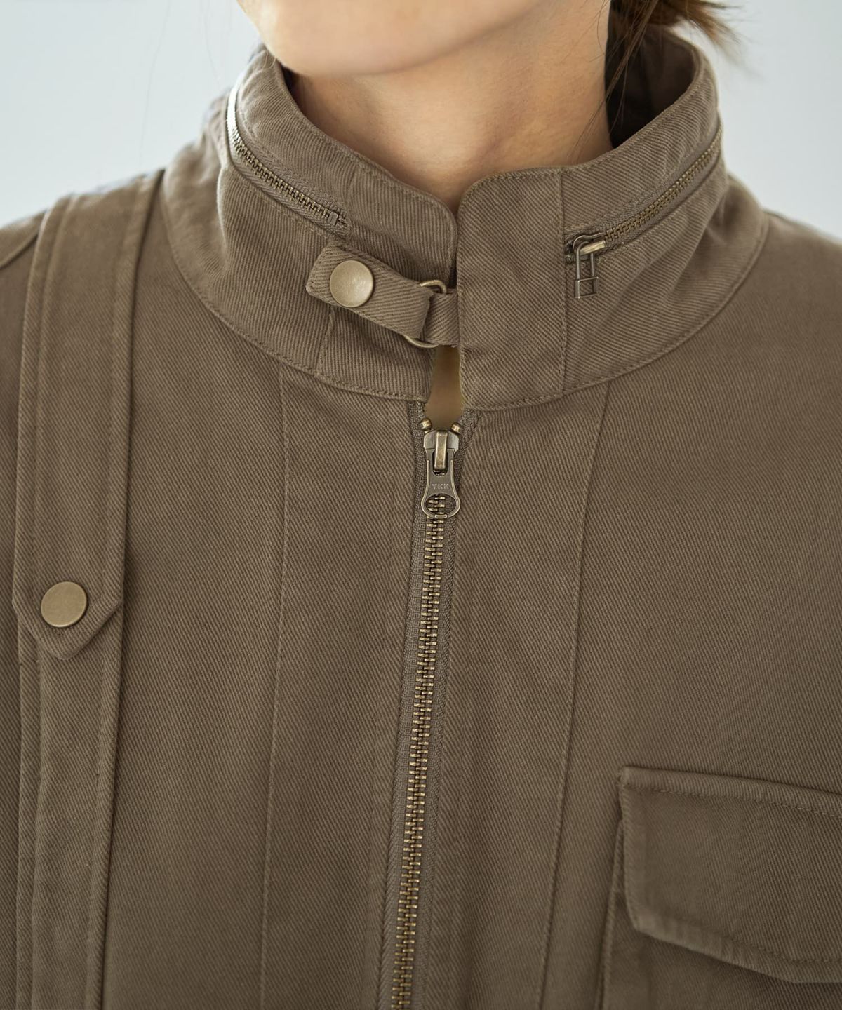 着用イメージ 166㎝　グレイッシュカーキ