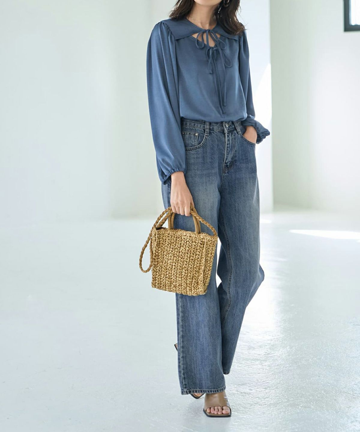 着用イメージ 168㎝　ニュアンスブルー