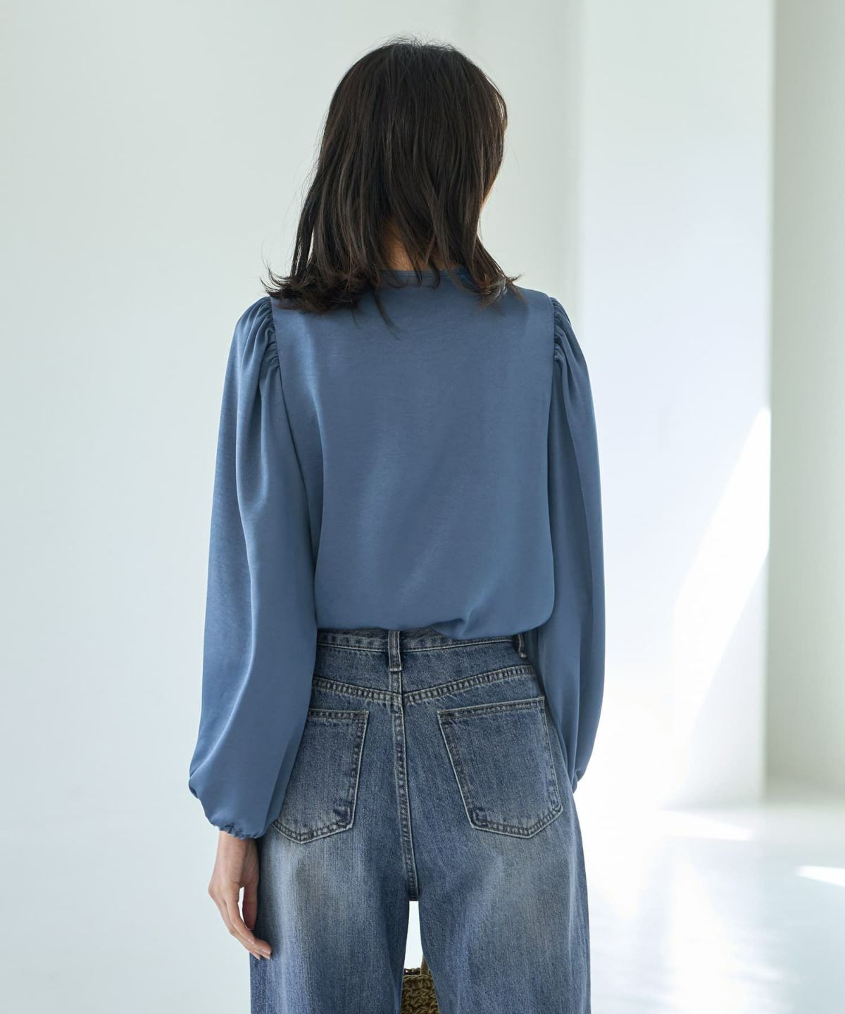 着用イメージ 168㎝　ニュアンスブルー