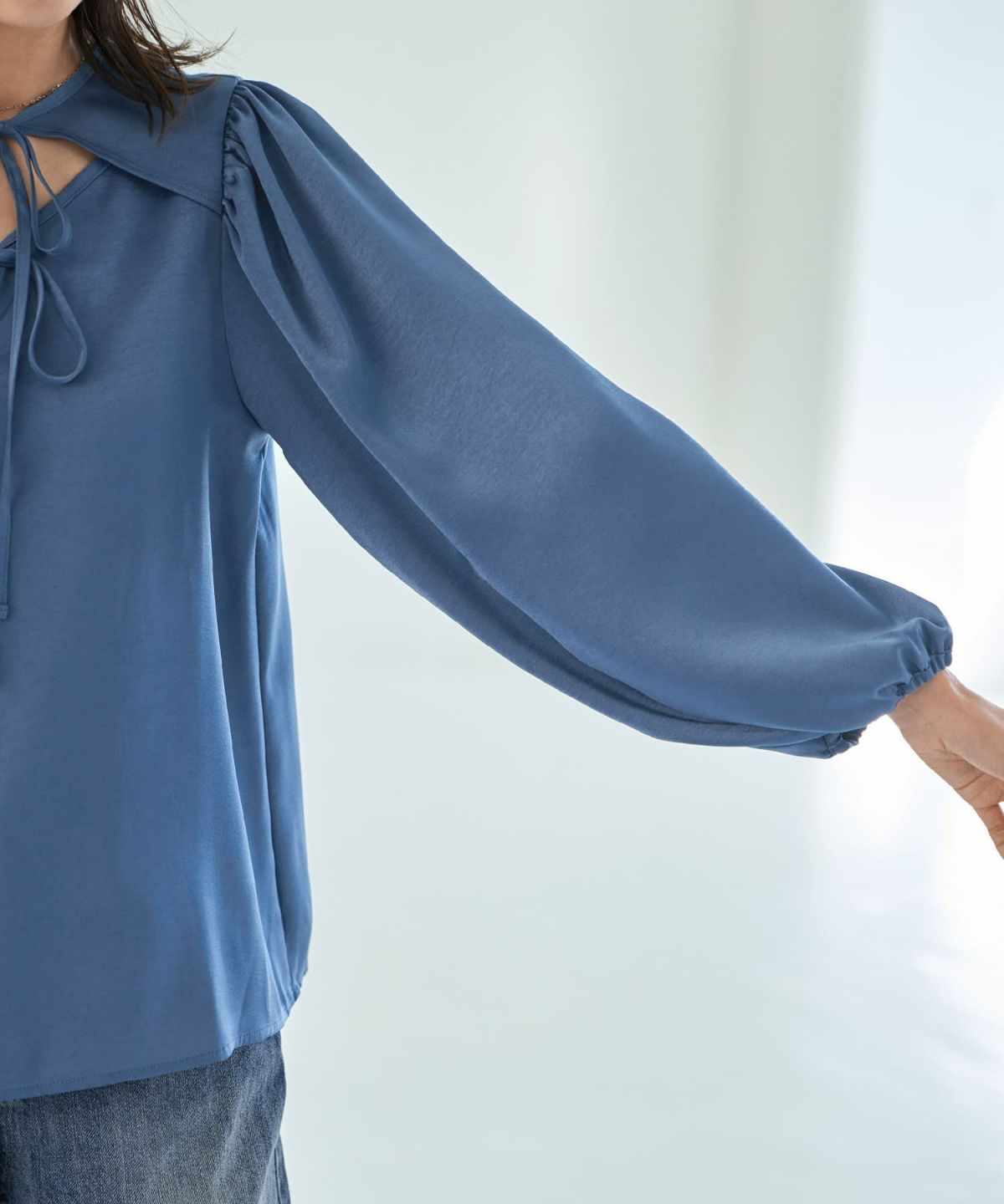 着用イメージ 168㎝　ニュアンスブルー