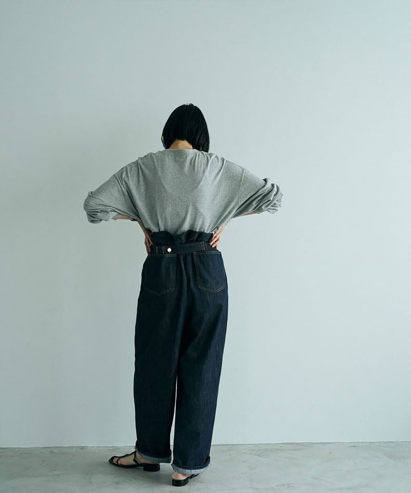 【新品未使用タグ付き】marjour TUCK DENIMサイズM【お値下げ中】 TUCK DENIM（デニムパンツ）｜marjour（マージュール）の