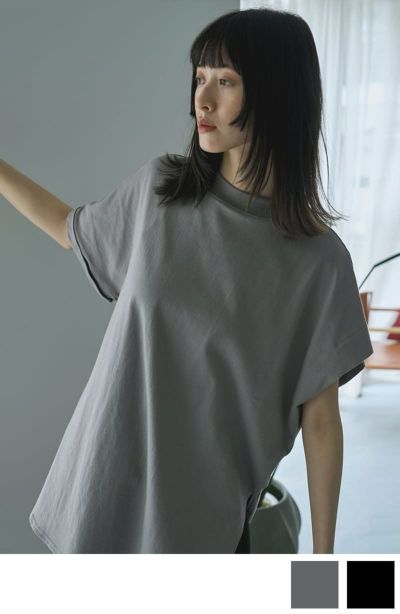 【MARJOUR】ASYMMETRY SLEEVE TEE