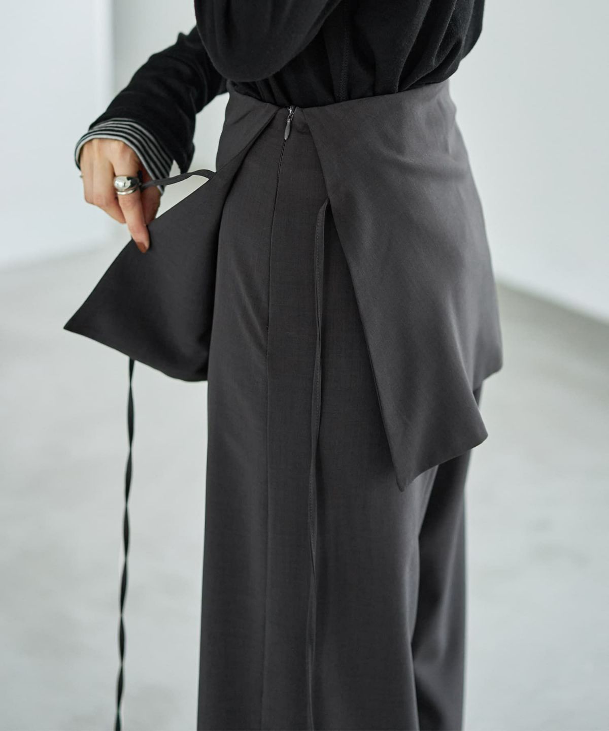 着用イメージ 166cm チャコール Sサイズ