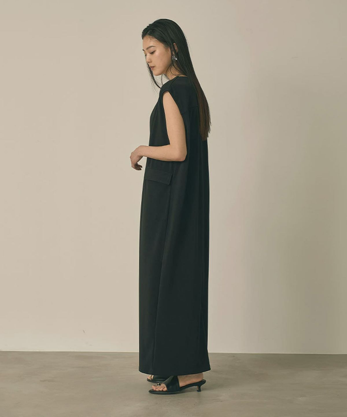 着用イメージ 164cm(Tsize) BLACK