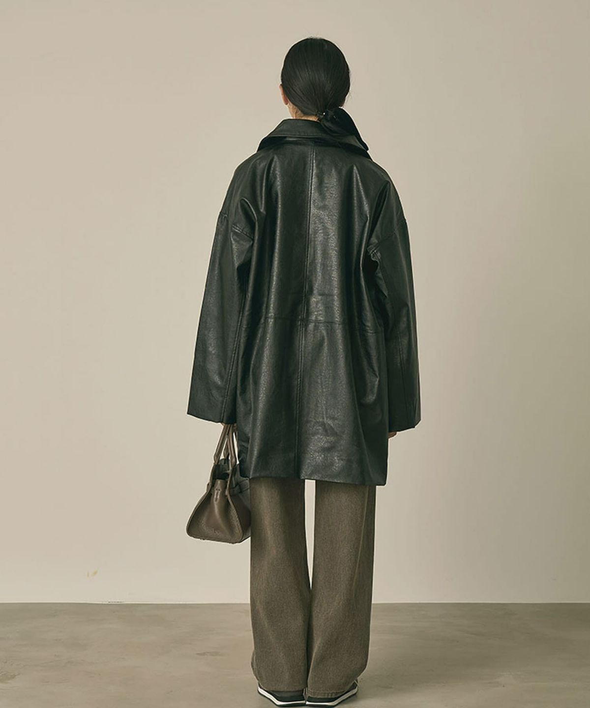 着用イメージ 164cm BLACK