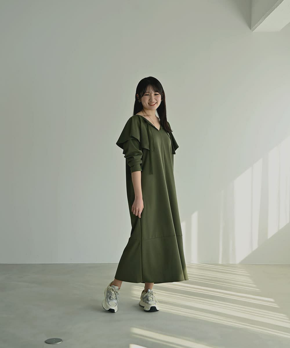 着用イメージ　168cm KHAKI