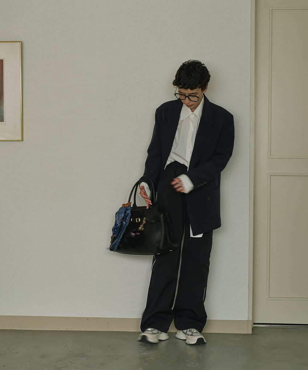 着用イメージ　168cm BLACK