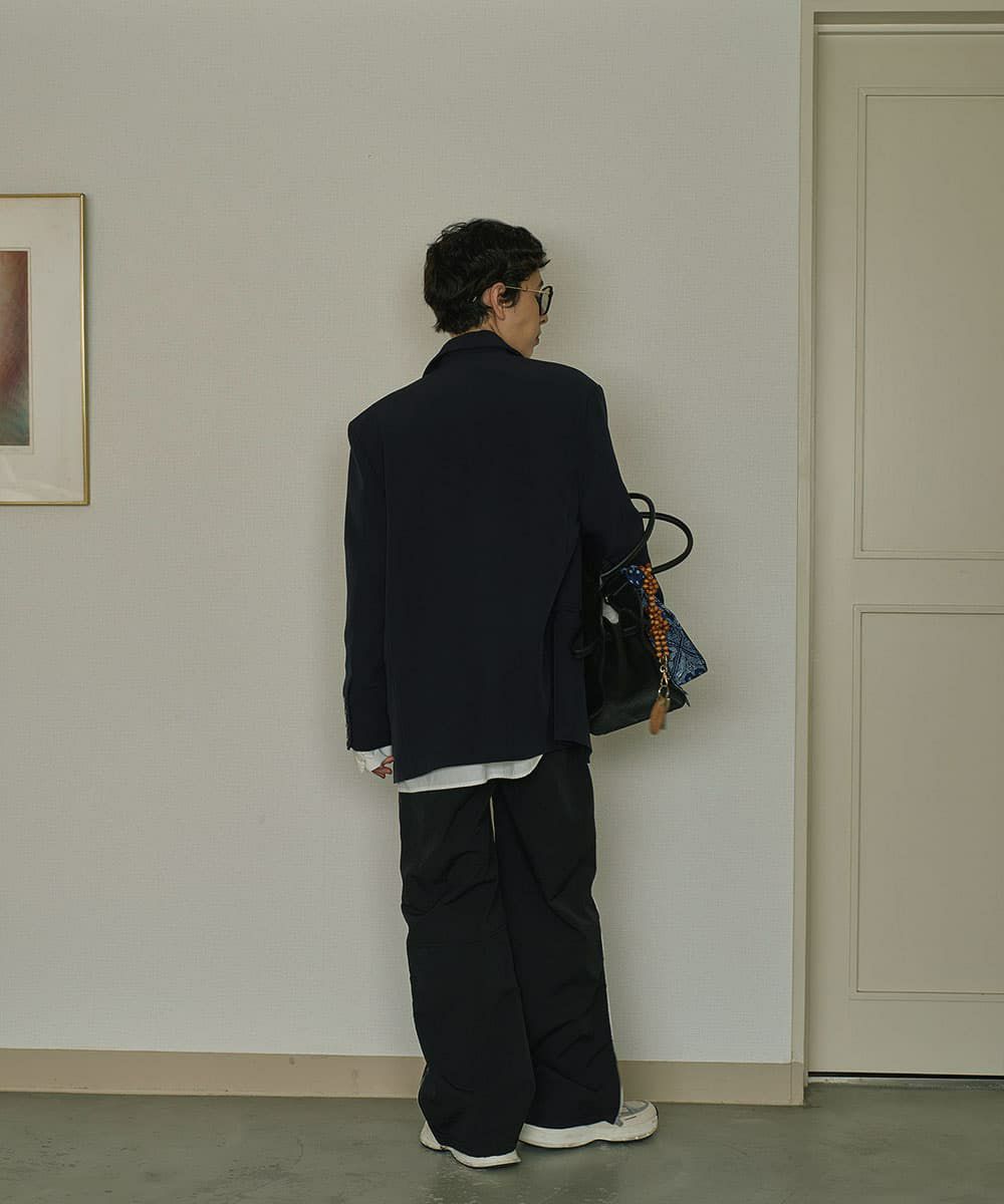 着用イメージ　168cm BLACK