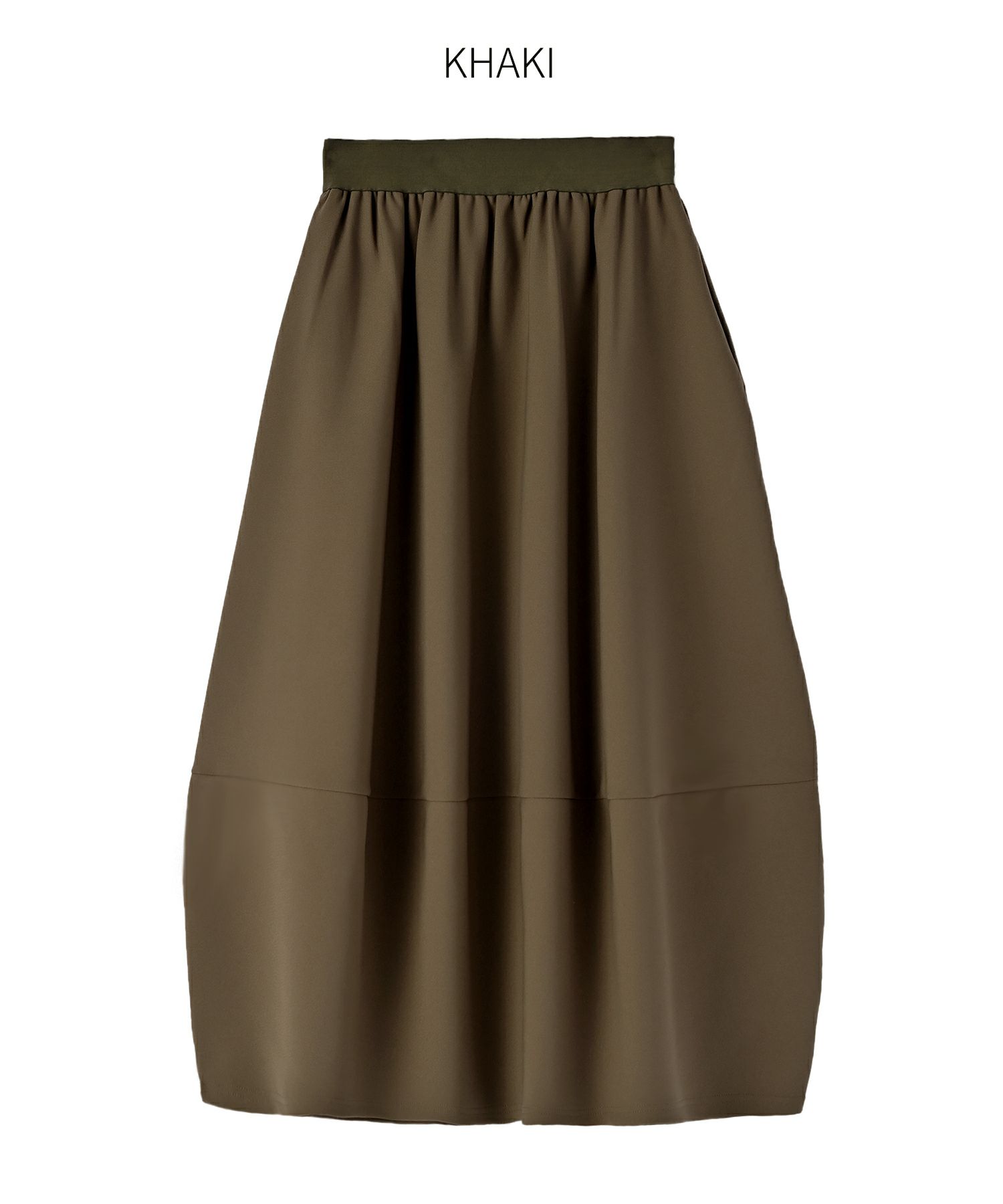 カーキ