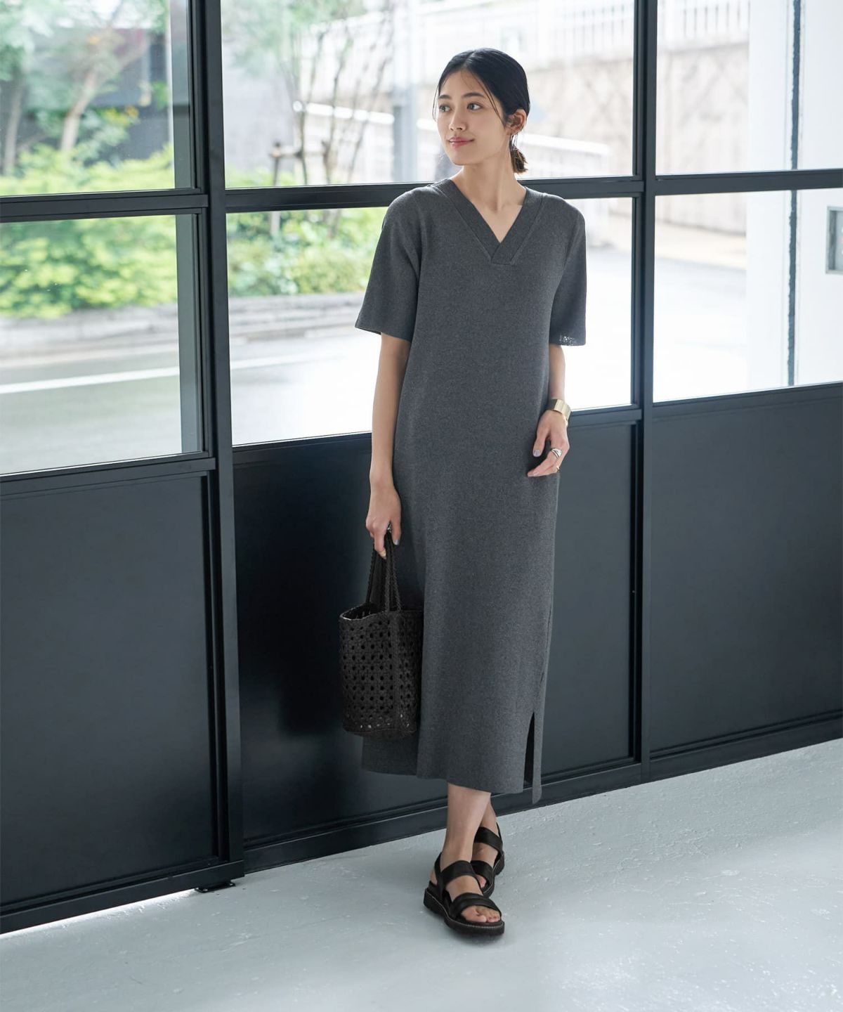 着用イメージ　167cm 02サイズ チャコール