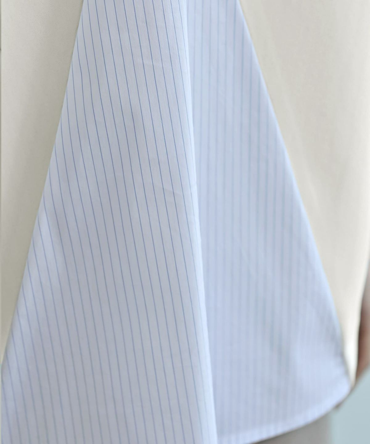 着用イメージ　172cm ホワイト