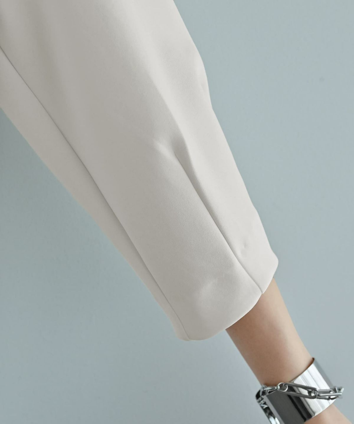 着用イメージ　172cm ホワイト