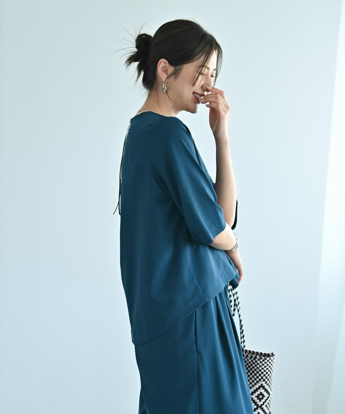 着用イメージ　172cm ブルーグリーン