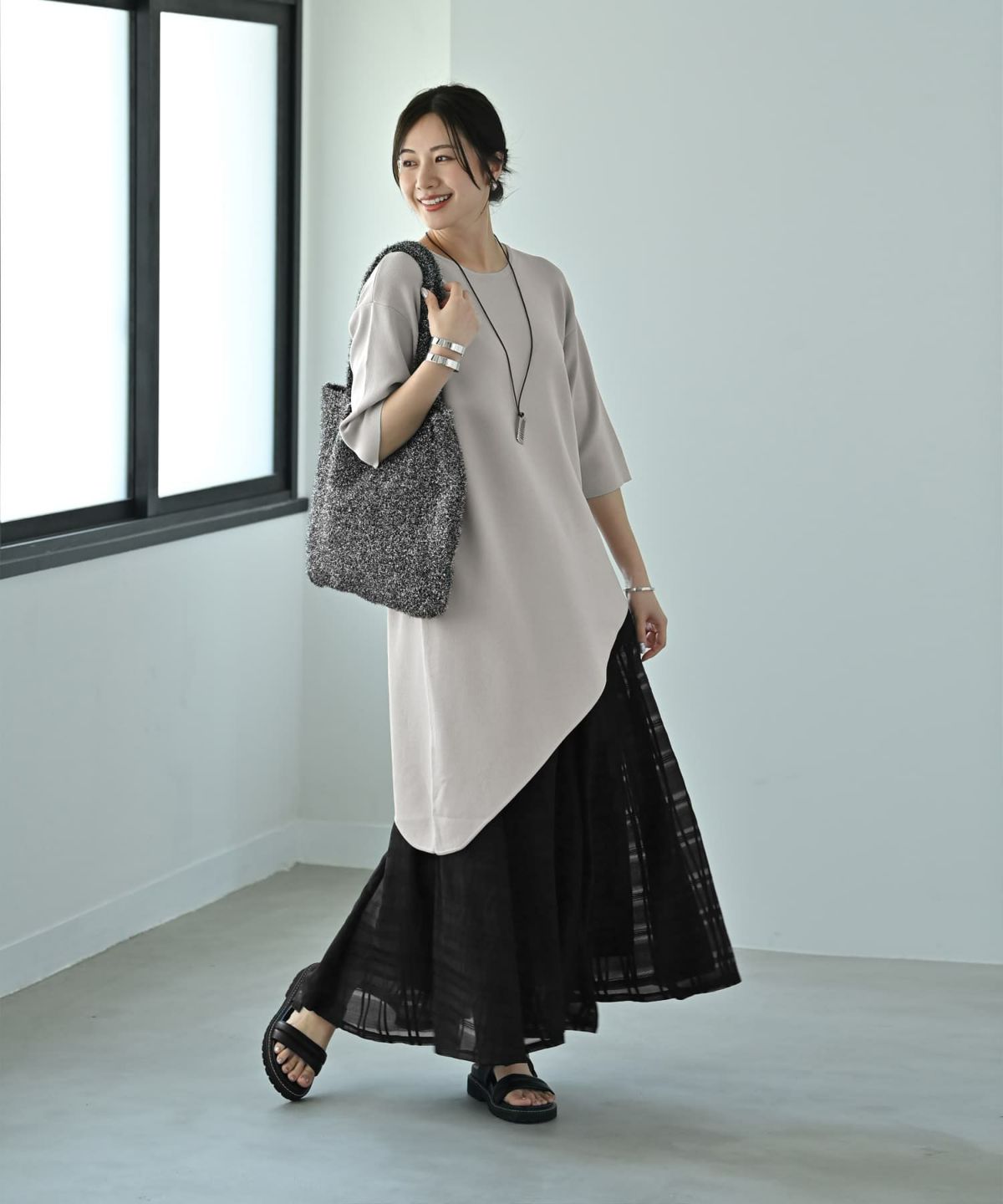着用イメージ　172cm ライトグレー
