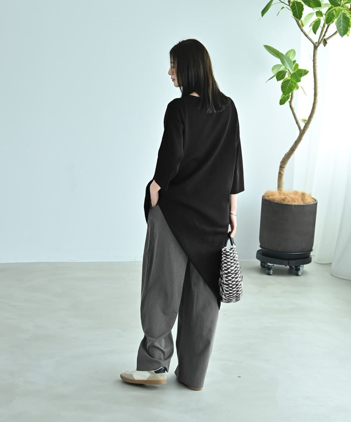 着用イメージ 172cm ブラック