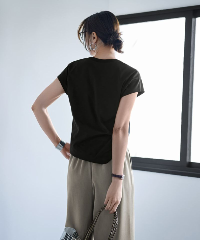 お礼や感謝伝えるプチギフト ものづくりJAPAN】DIORAMA／UネックフレンチスリーブTシャツ トップス