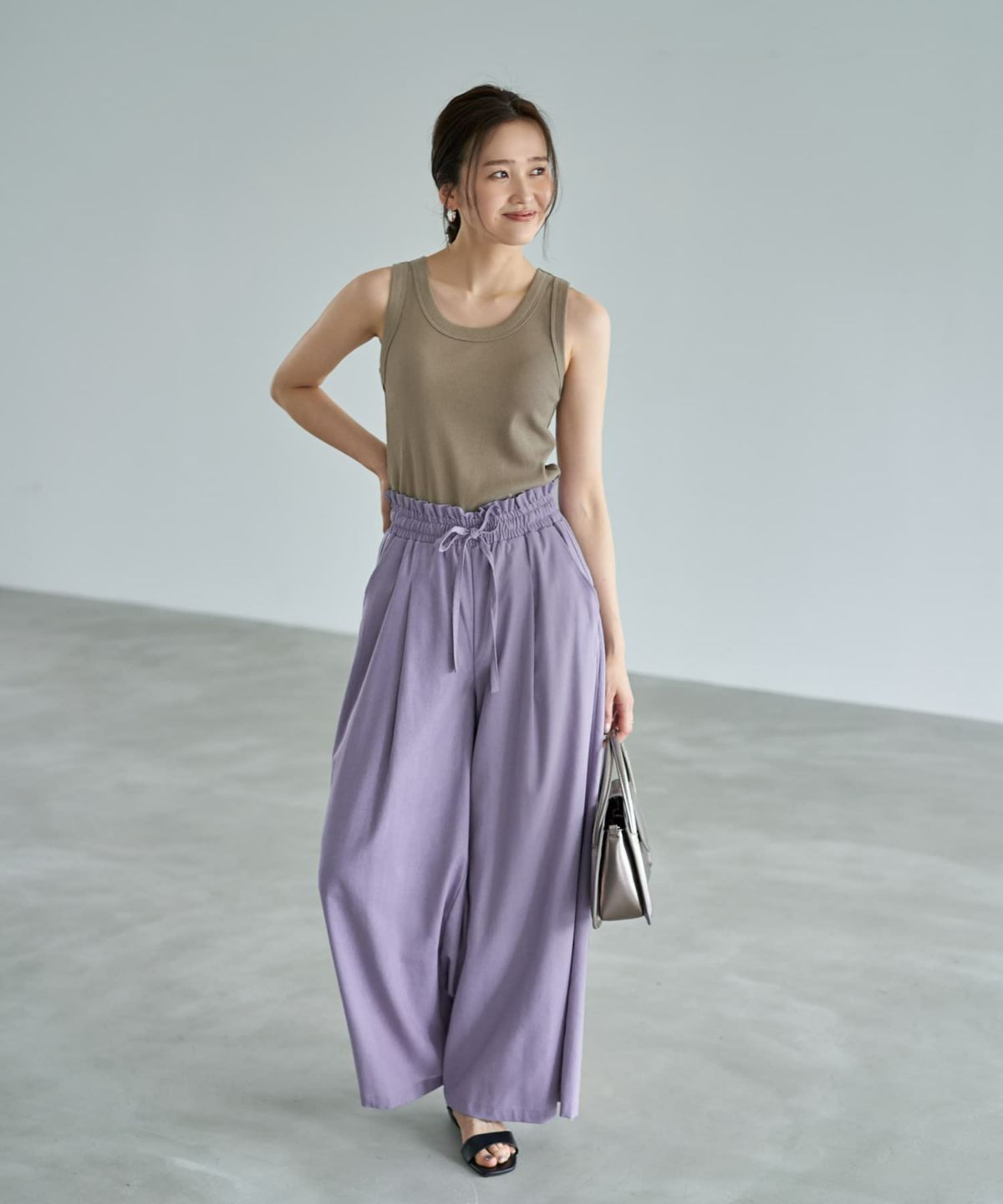 着用イメージ　166cm オリーブベージュ