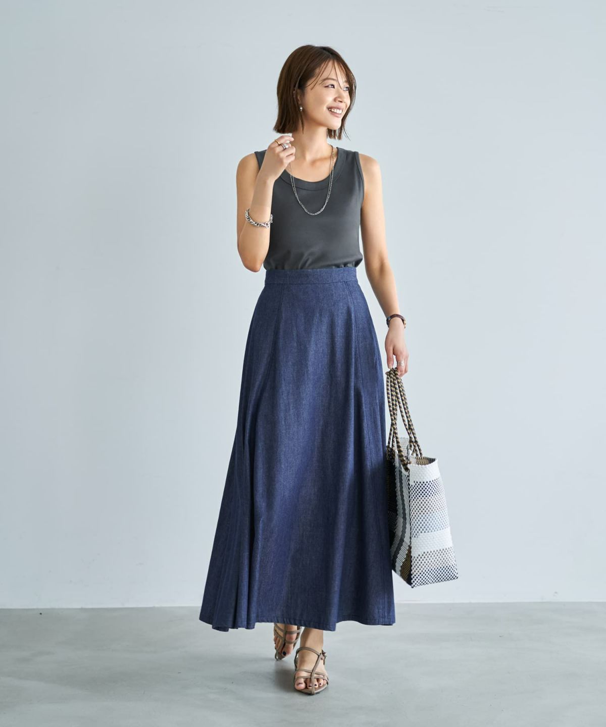 着用イメージ　167cm チャコール