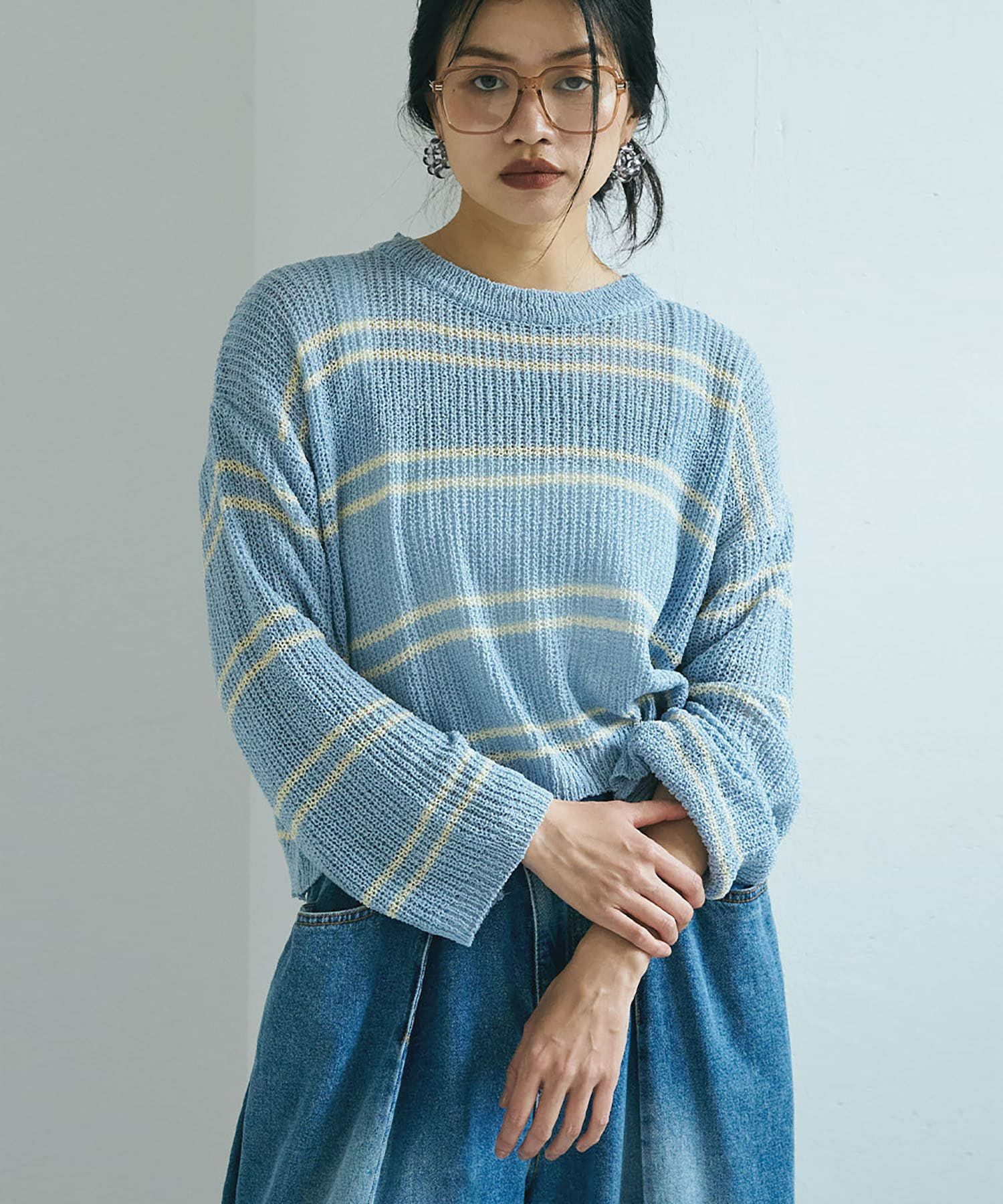 LIGHT BLUE