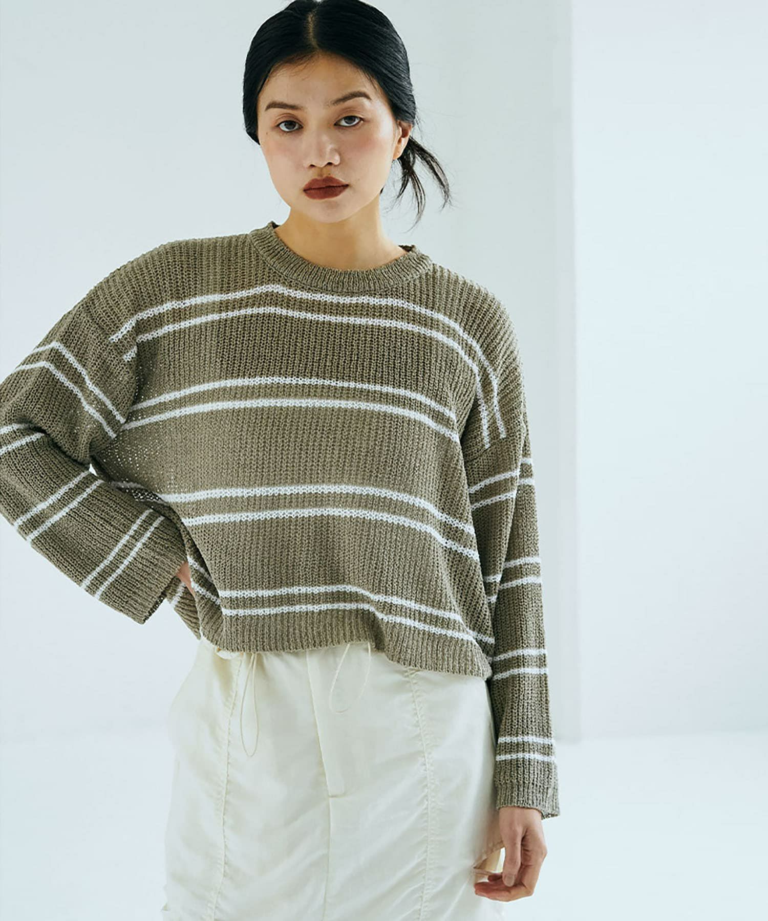 KHAKI