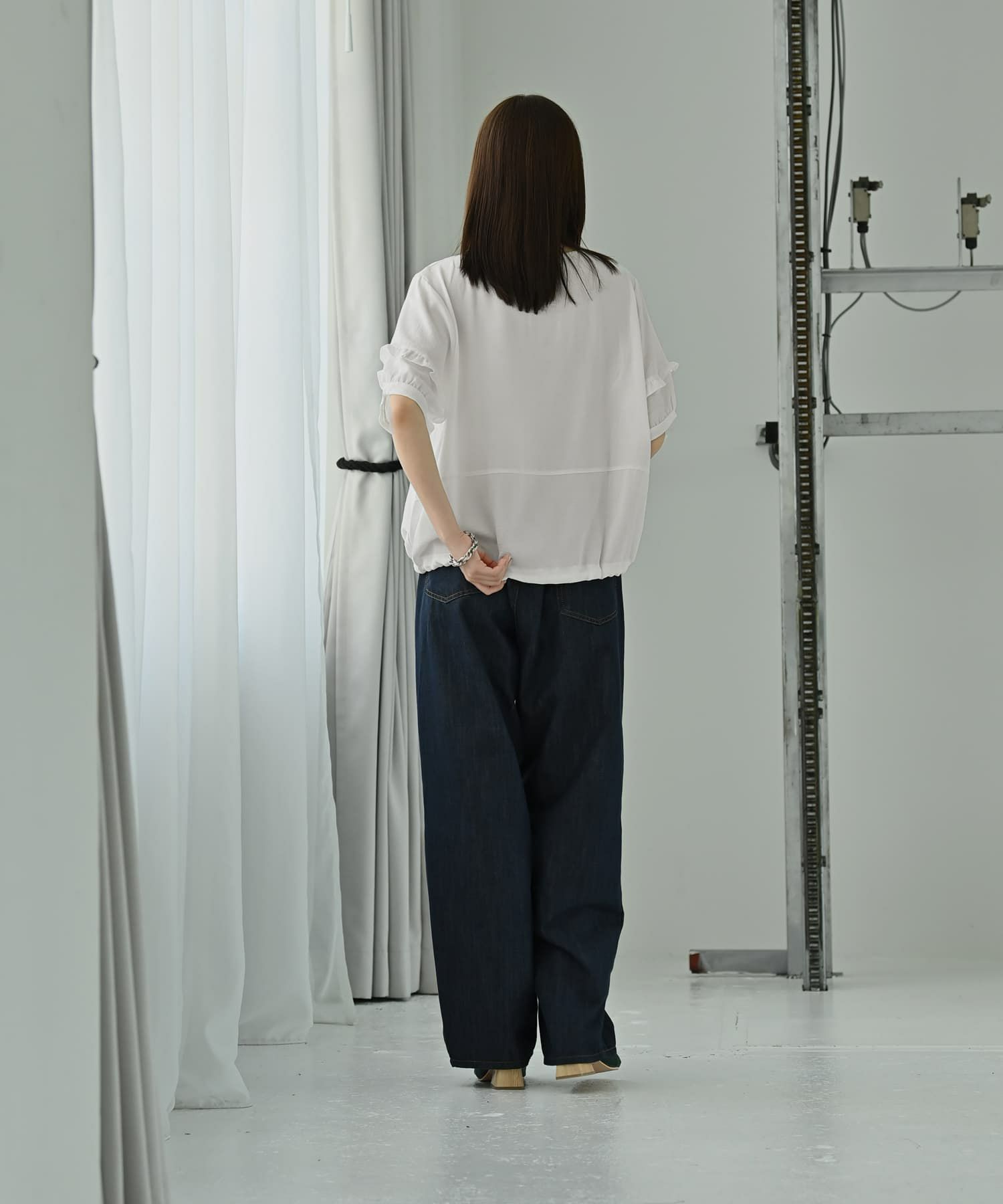 着用イメージ 172cm ホワイト