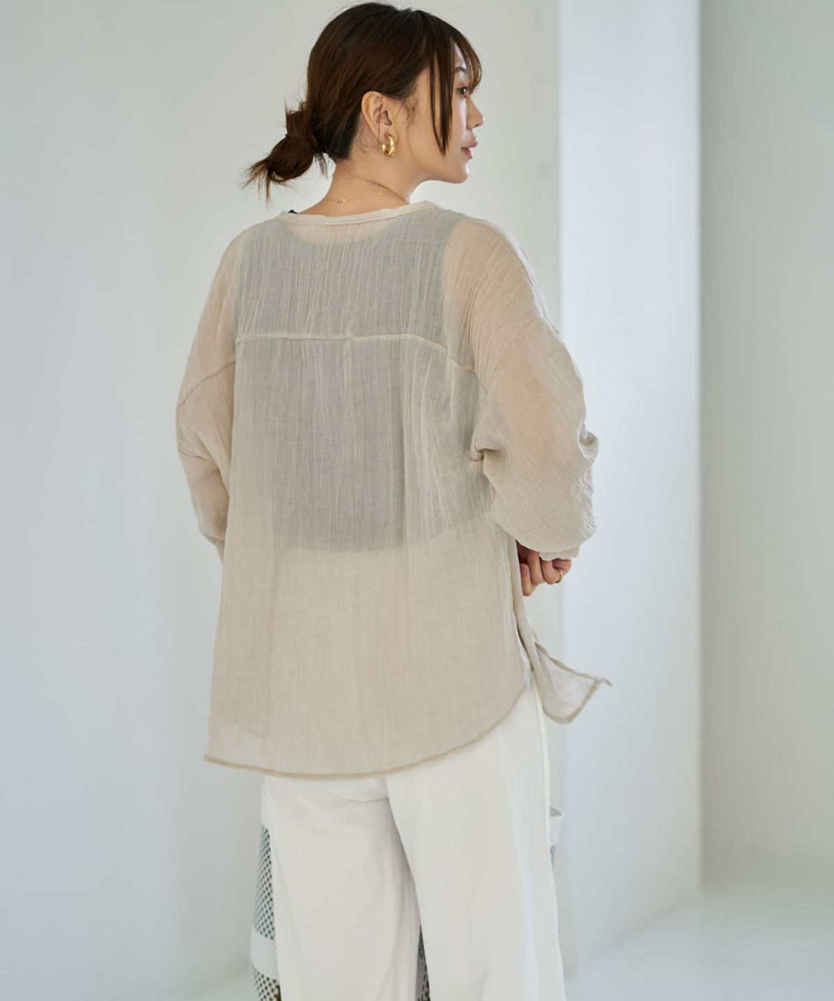 着用イメージ 166cm グレージュ