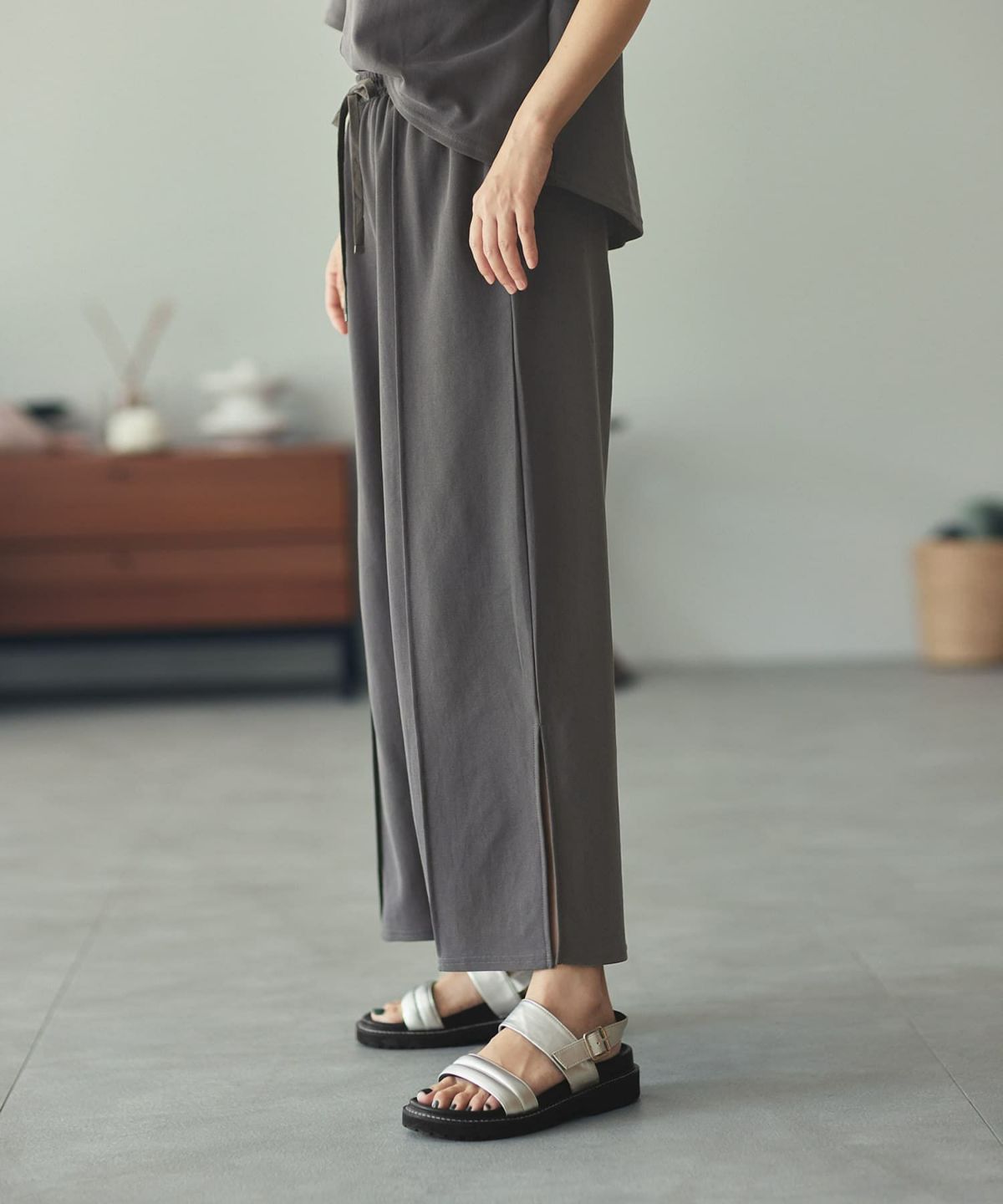 着用イメージ 168cm チャコール 02サイズ