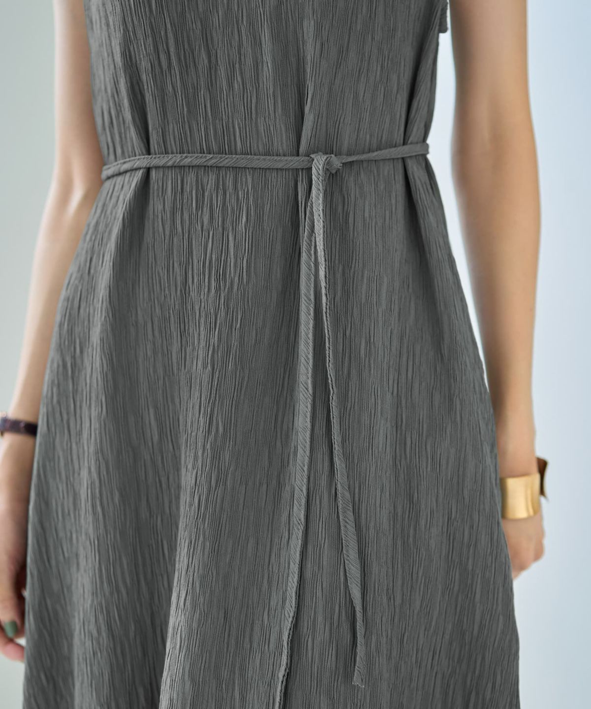 着用イメージ 167cm グレー