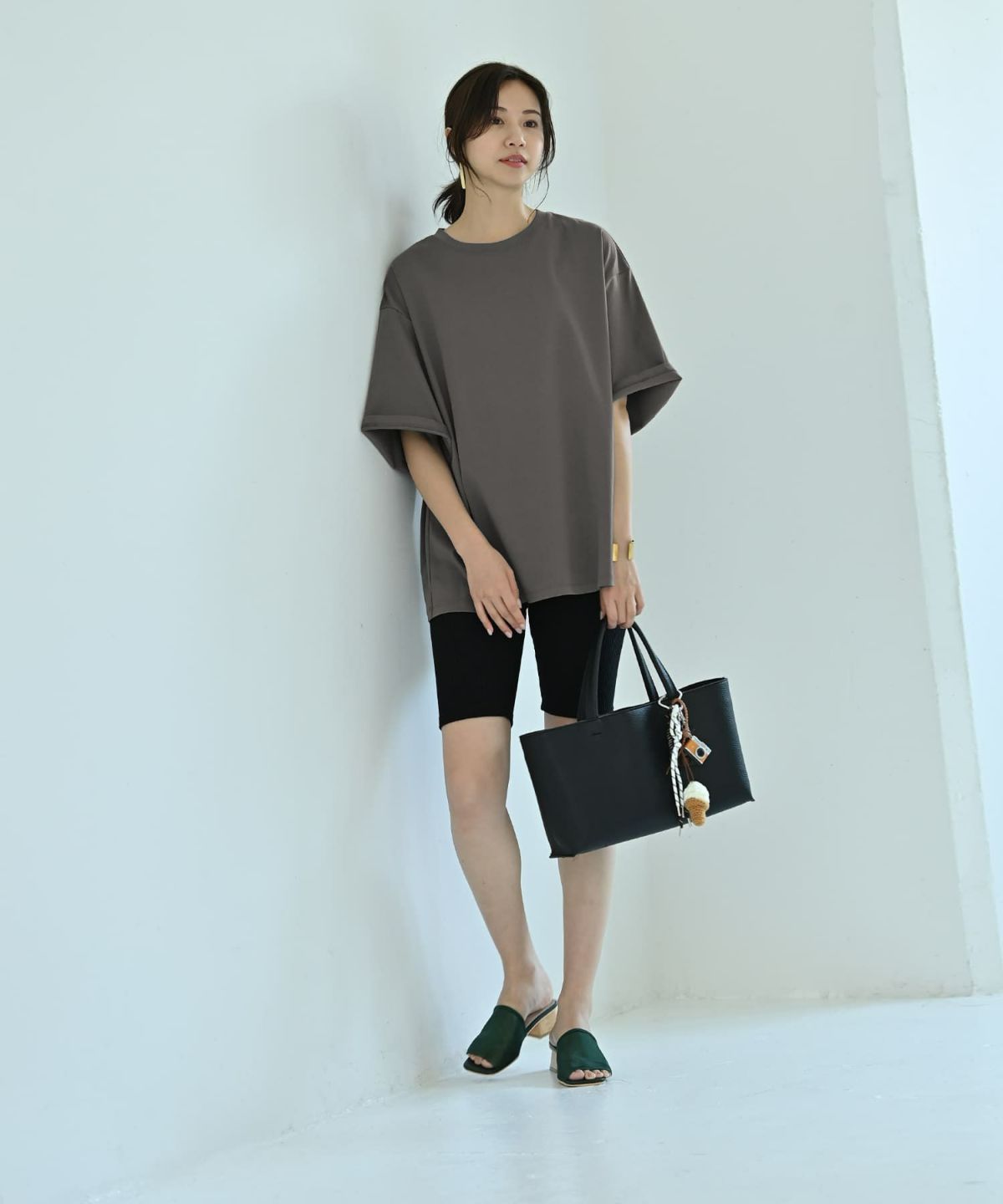 着用イメージ 172cm ホワイト