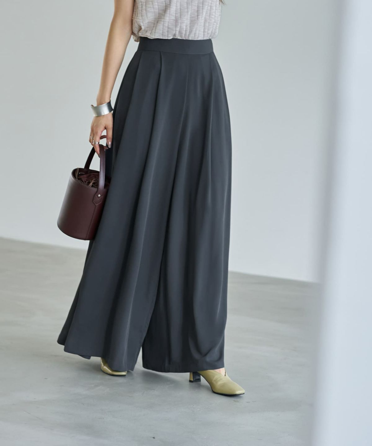 着用イメージ 166cm チャコール Sサイズ