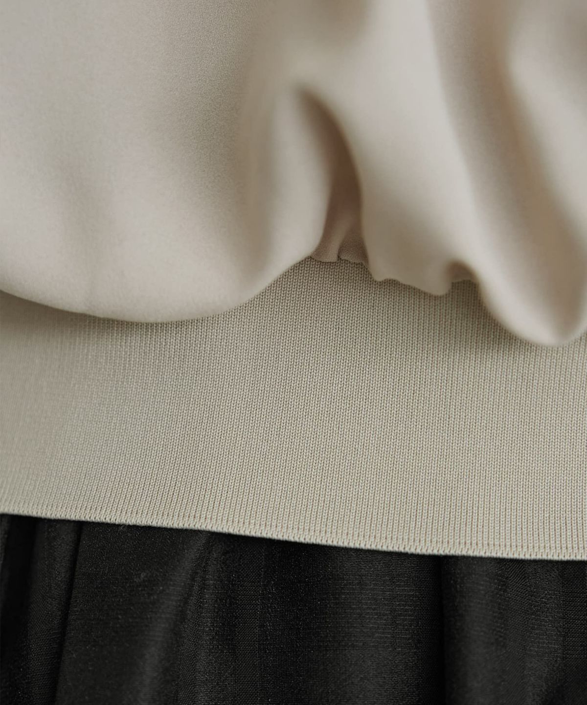 着用イメージ 167cm ライトベージュ