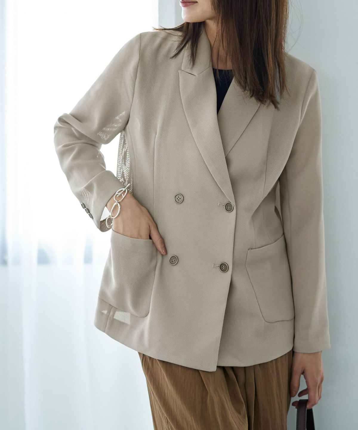 着用イメージ 166cm グレージュ