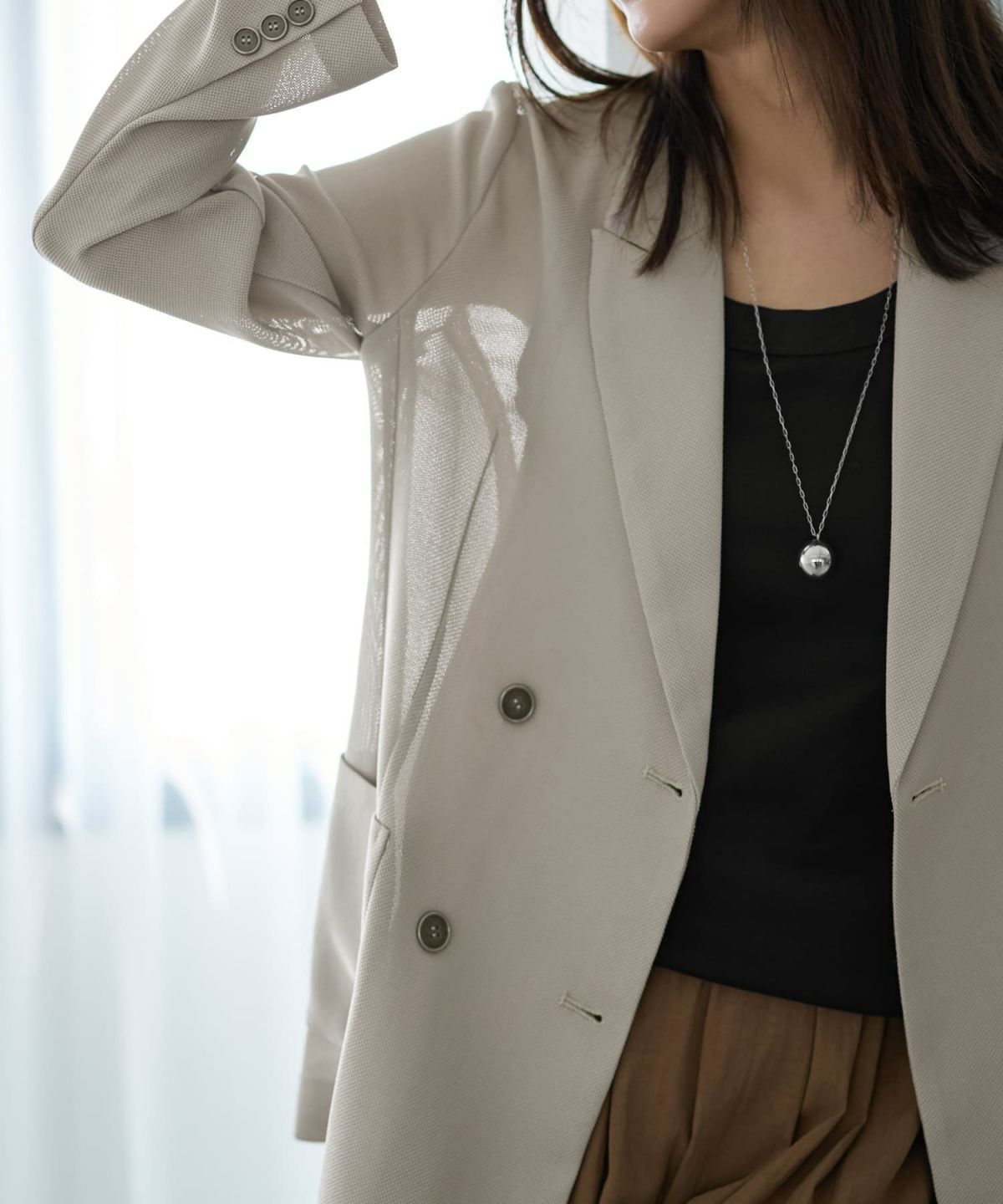 着用イメージ 166cm グレージュ