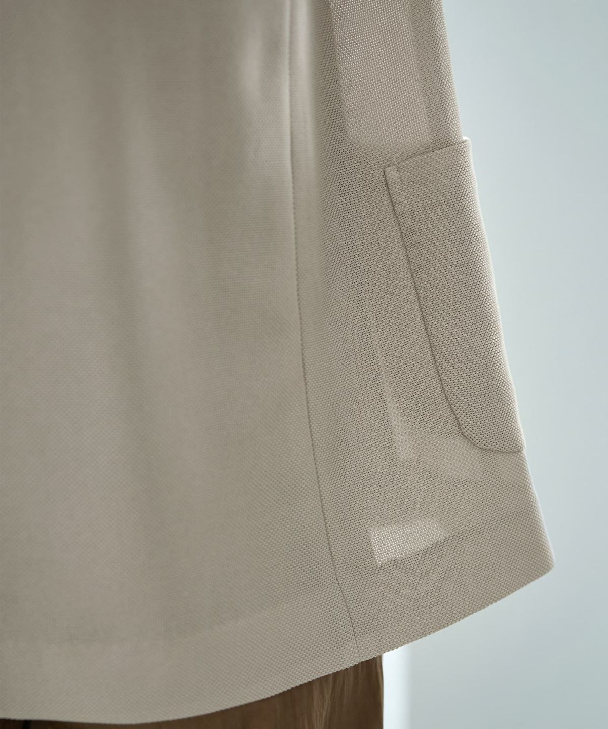 着用イメージ 166cm グレージュ