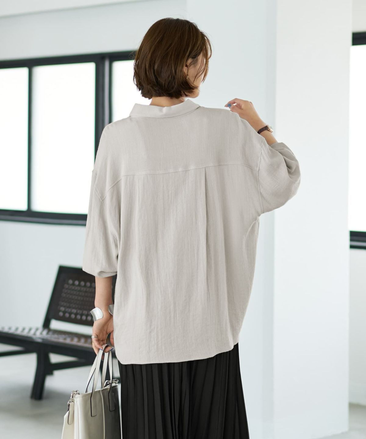 着用イメージ 167cm グレージュ