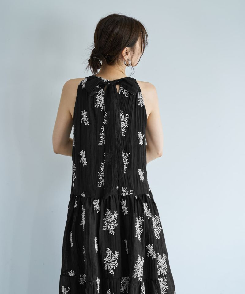 メーテル様【新品タグ付】mikomori ミコモリ チェック ひざ丈ワンピース 230821_2607.jpg?v=1693962386&