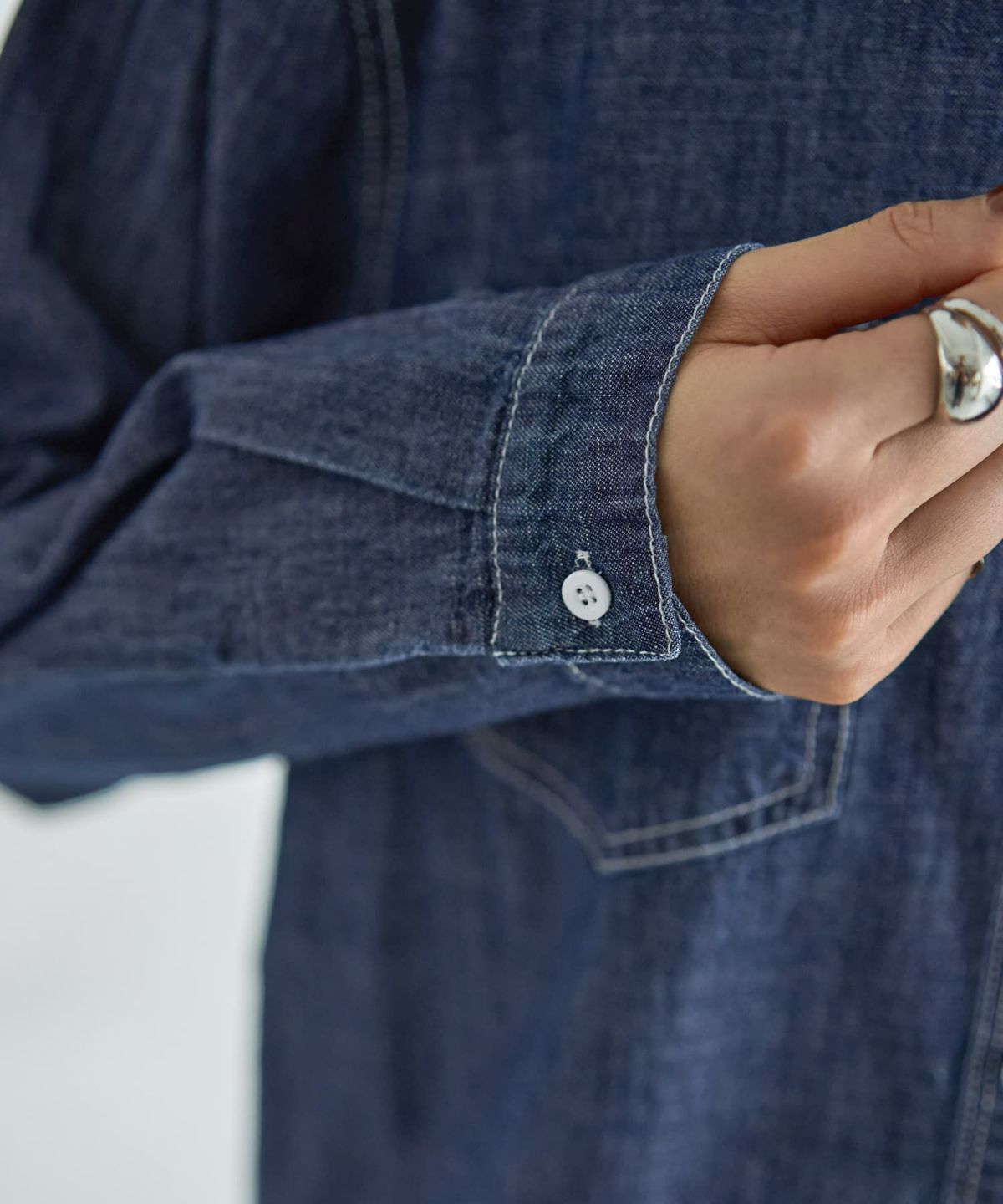 着用イメージ 166cm ダークブルー