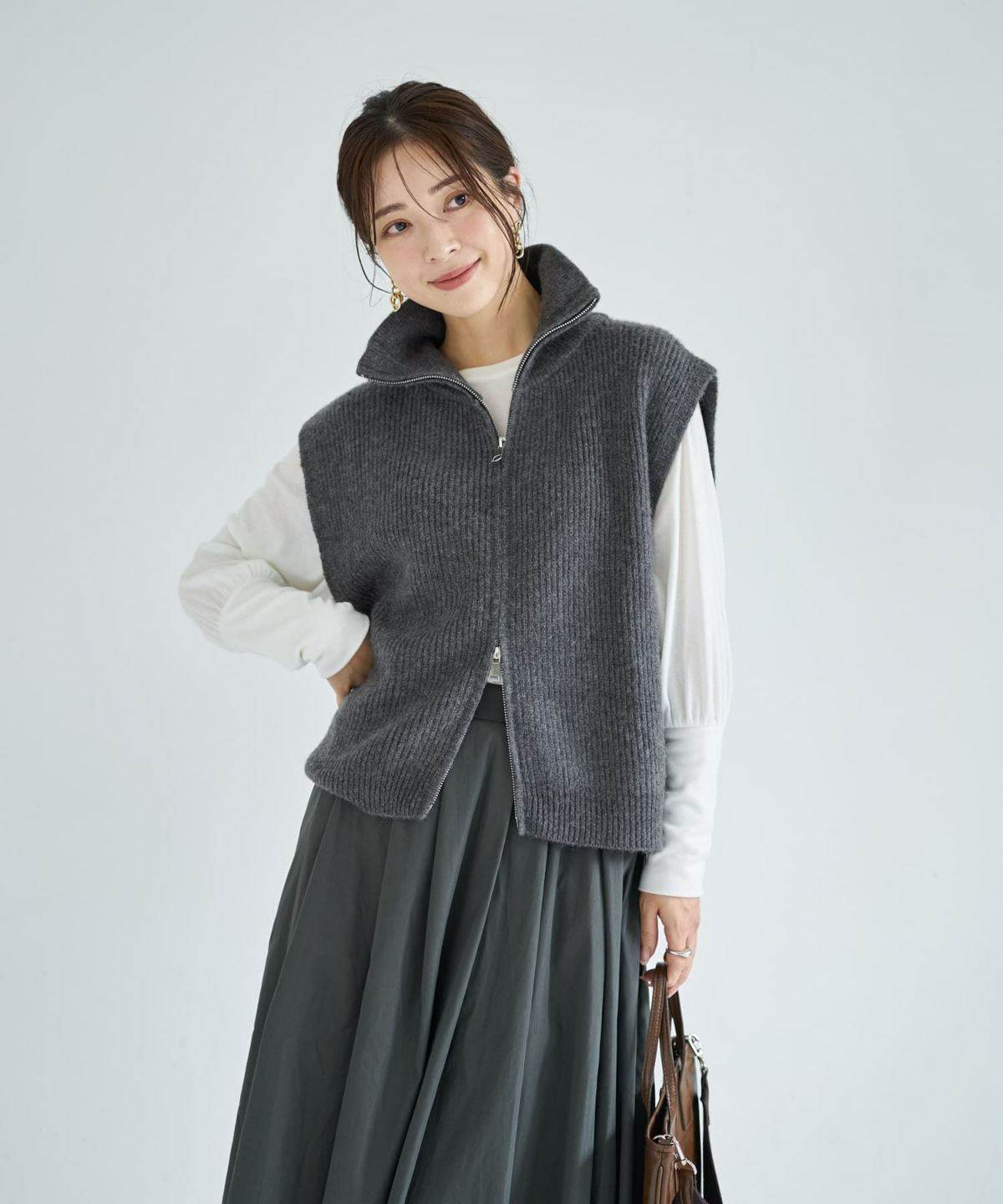 着用イメージ 166cm グレー