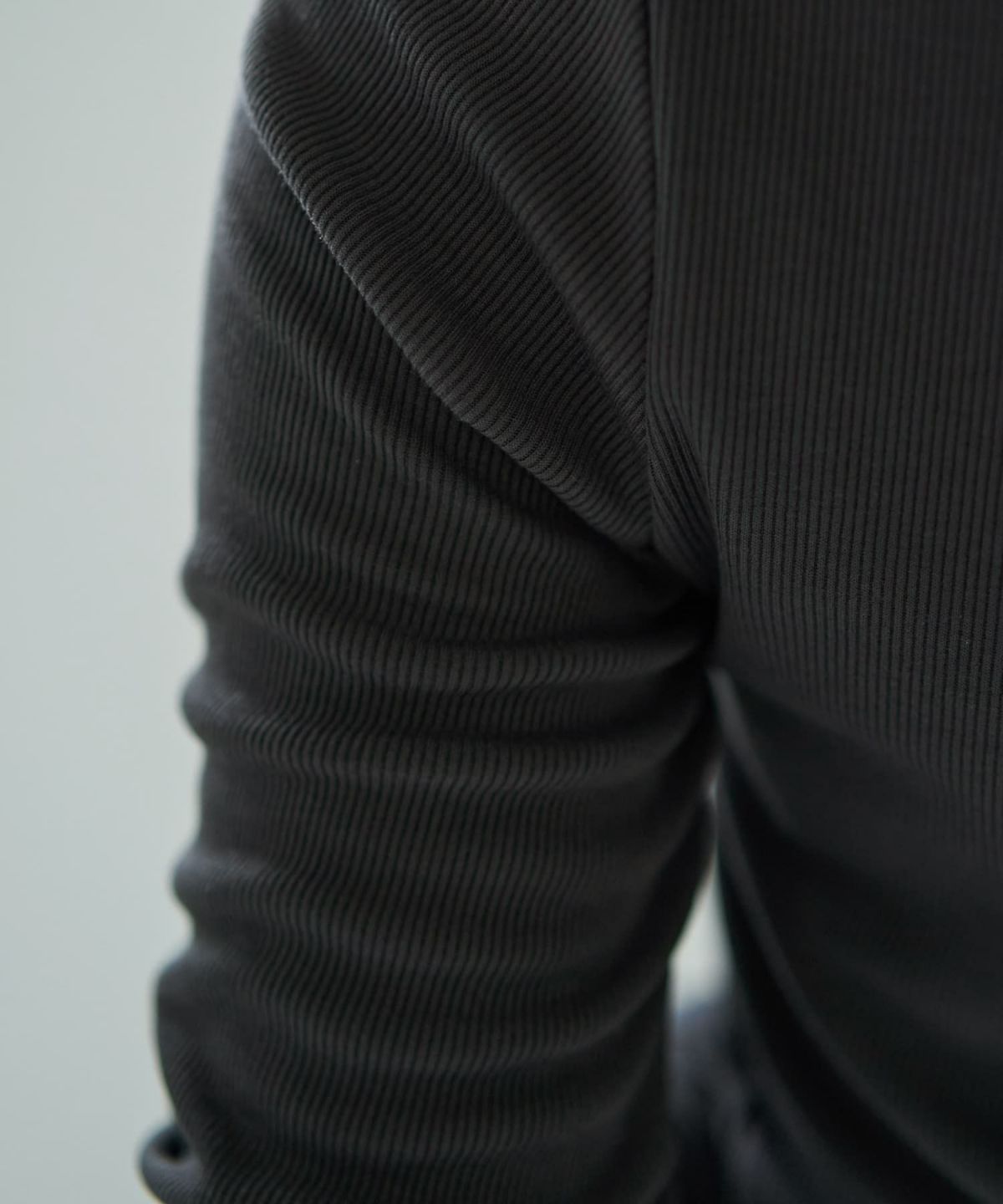 着用イメージ 167cm チャコール