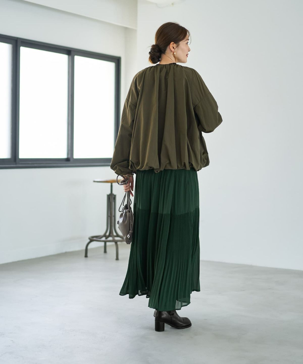 着用イメージ 166cm カーキ