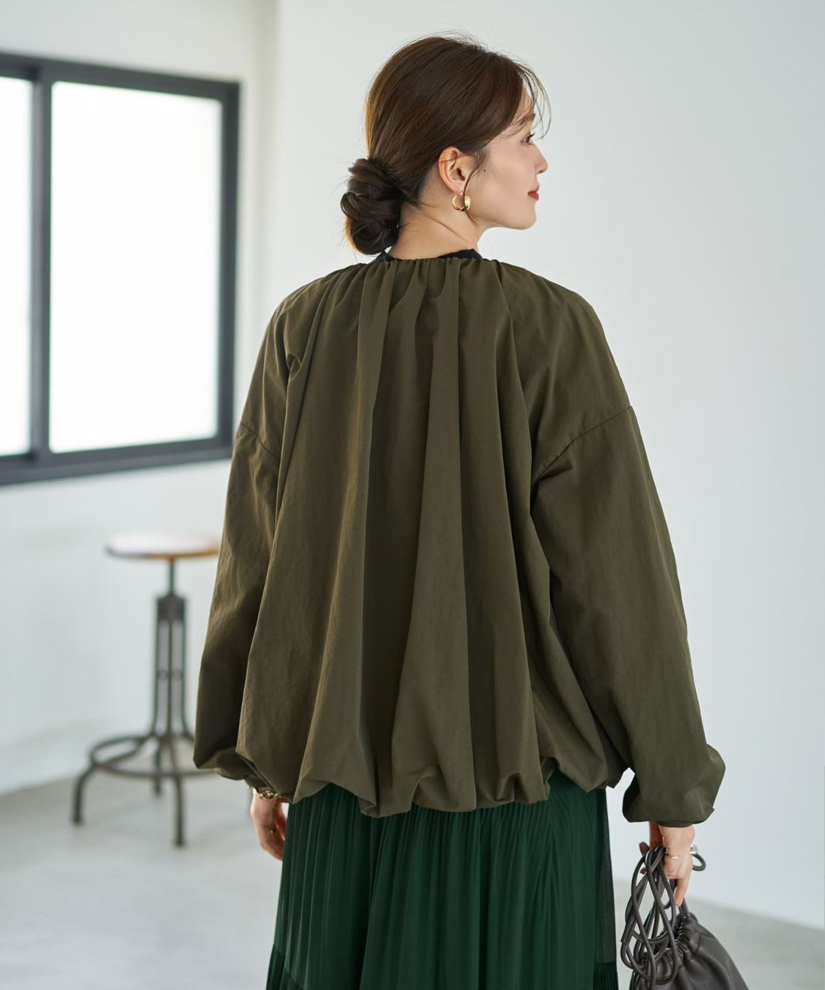 着用イメージ 166cm カーキ