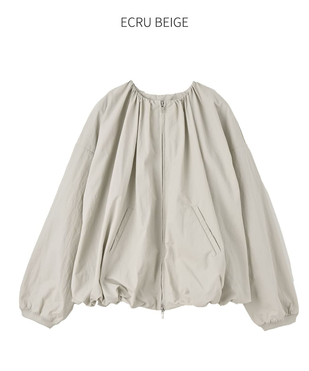 エクリュベージュ