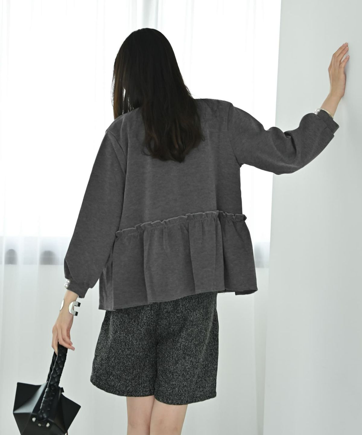 着用イメージ 169cm グレー