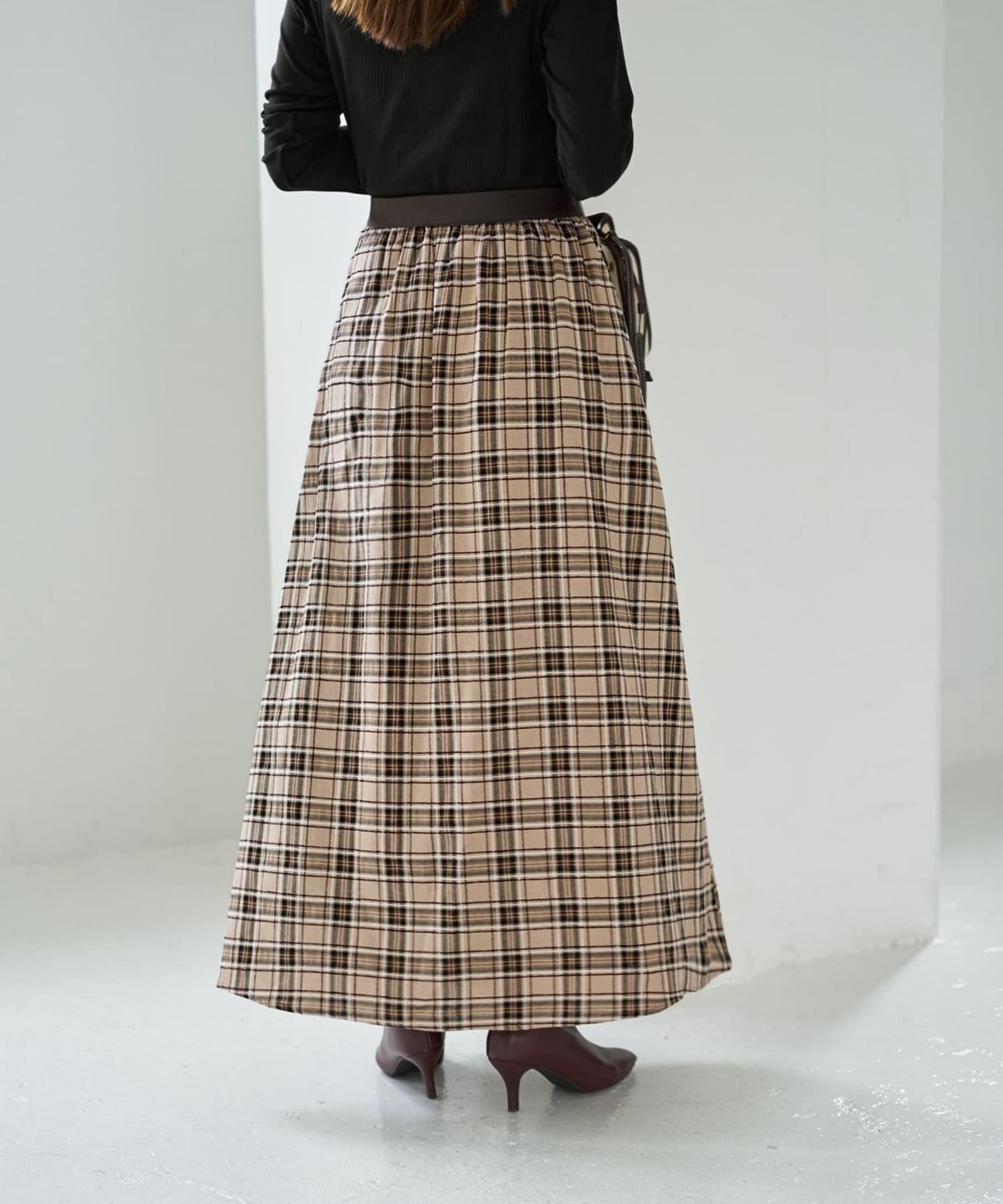 着用イメージ 166cm ベージュミックス 02サイズ