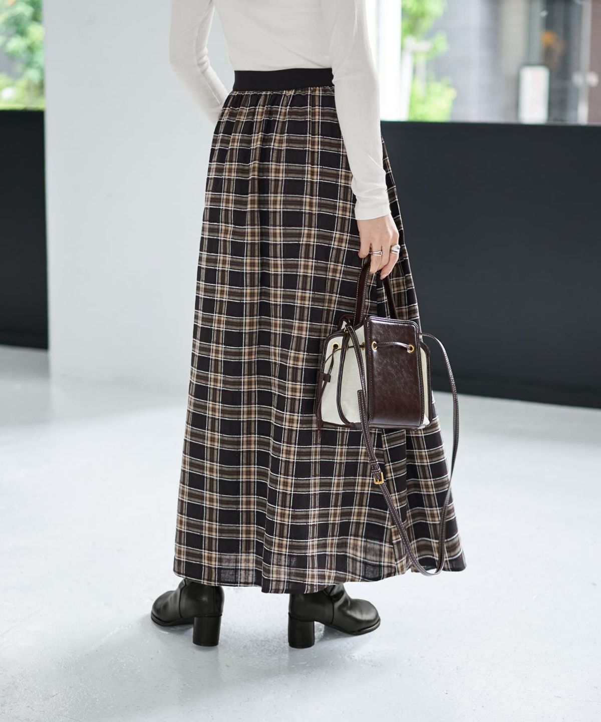 着用イメージ 166cm ブラックミックス 02サイズ