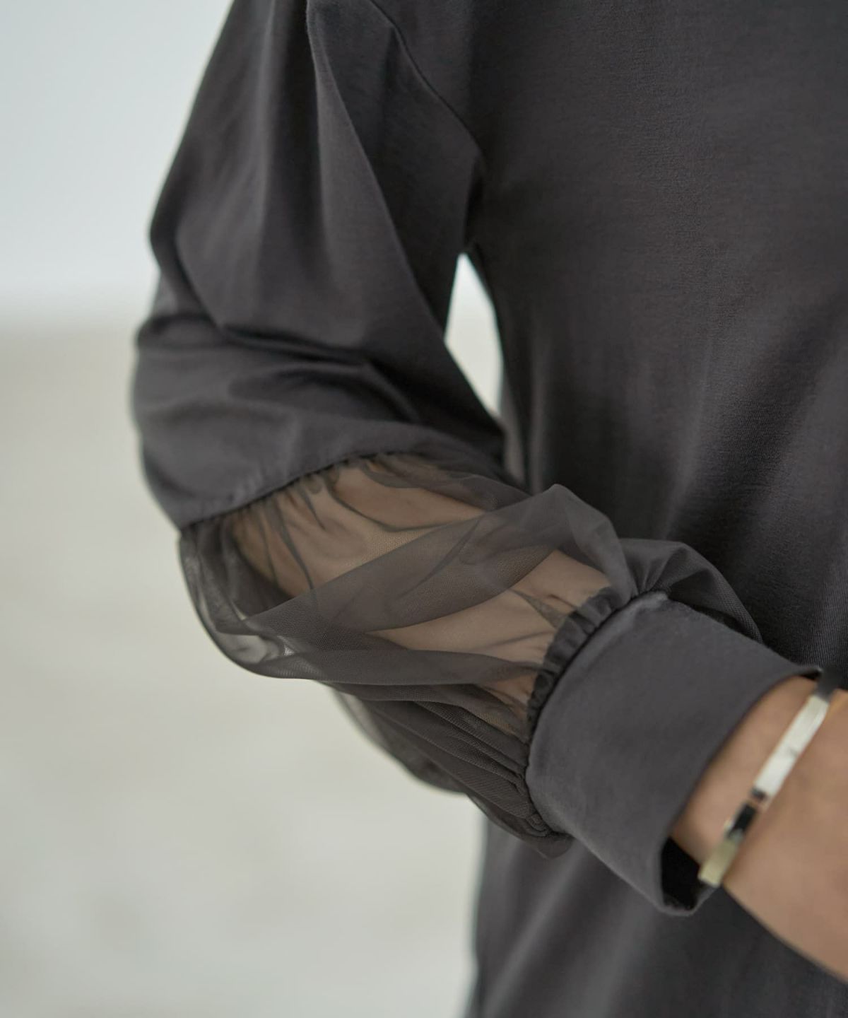 着用イメージ 166cm チャコール