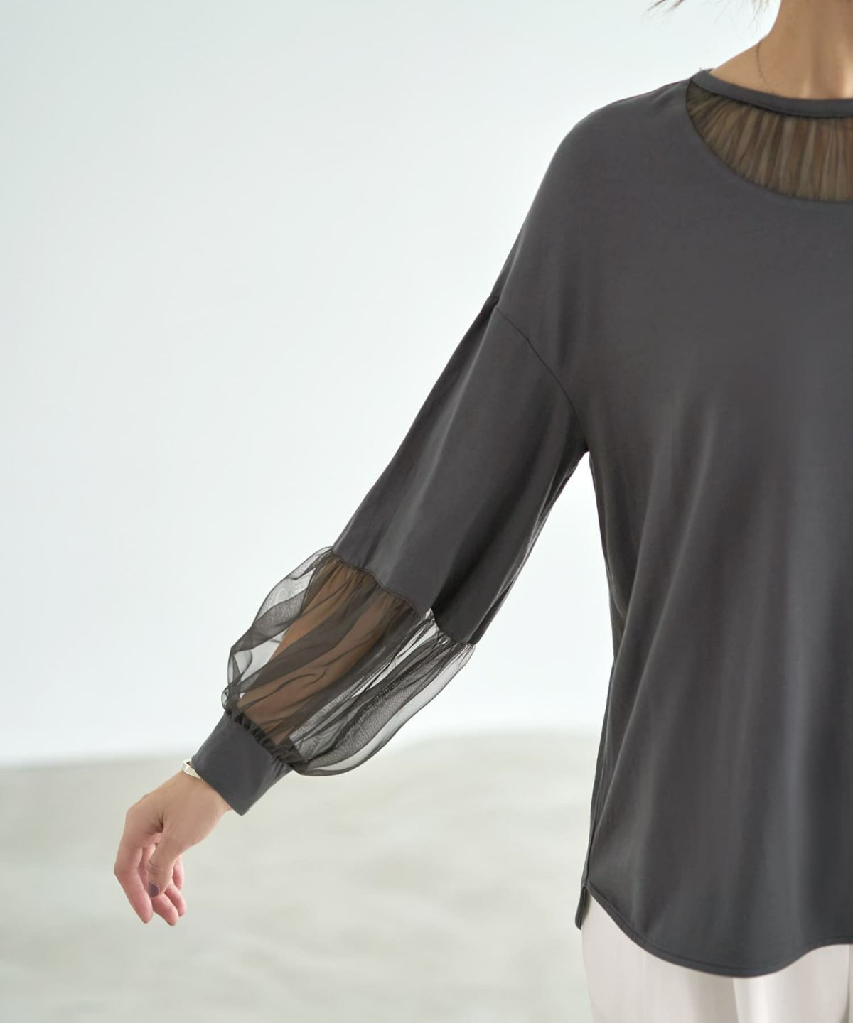 着用イメージ 166cm チャコール